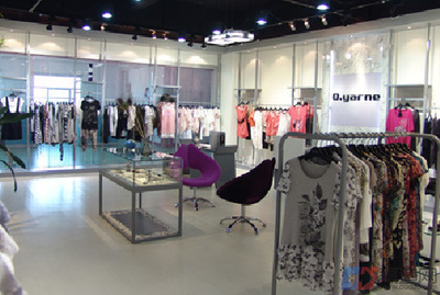 凱瑞琳服飾箱包系列 時(shí)尚搭配與店鋪陳列的藝術(shù)